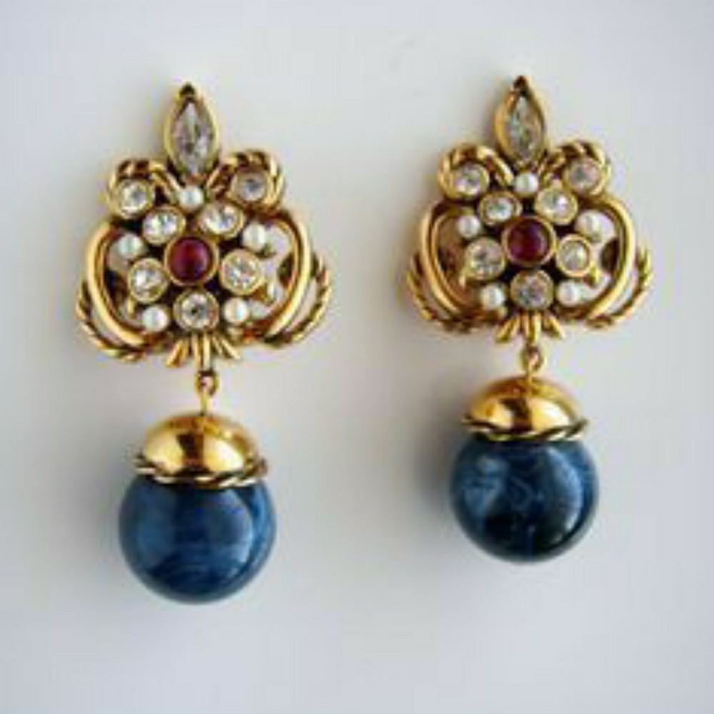 Looking for Vintage Antique Jewelry